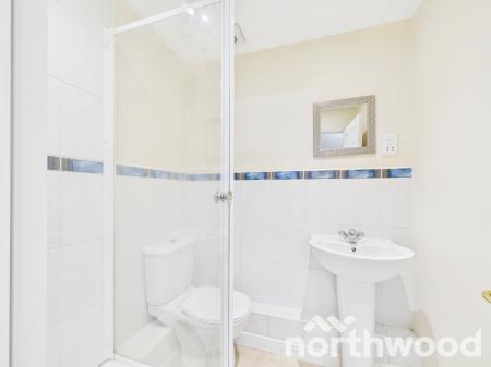 3 bedroom Semi-detached house to let in Forest Avenue, Ashford, TN25