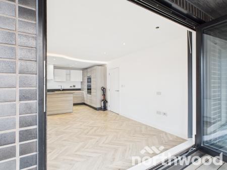 1 bedroom Flat to let in Victoria Crescent, Ashford, TN23