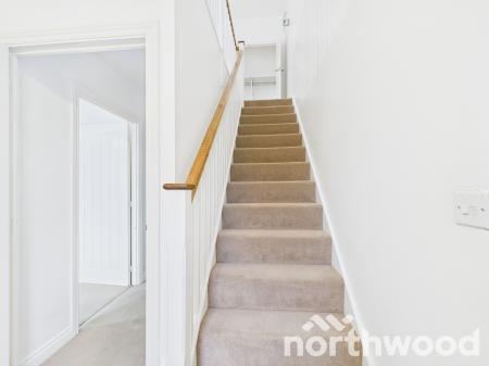 4 bedroom Semi-detached house to let in Sir John Killick Road, Repton Park, Ashford, TN23