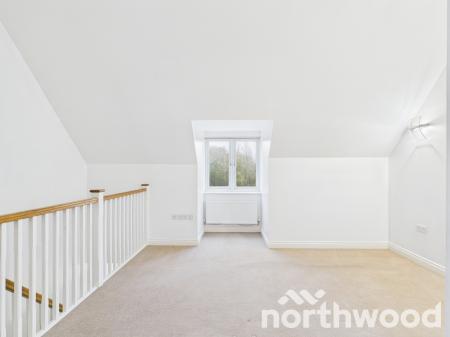 4 bedroom Semi-detached house to let in Sir John Killick Road, Repton Park, Ashford, TN23