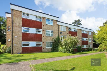 2 bedroom Flat to let in Canterbury Road, Town Centre, Ashford, TN24