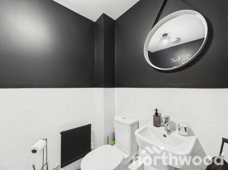 4 bedroom Semi-detached house for sale in Heritage Road, Bridgefield, Ashford, TN25