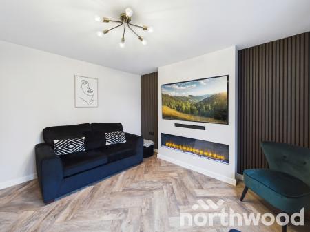 4 bedroom Semi-detached house for sale in Heritage Road, Bridgefield, Ashford, TN25