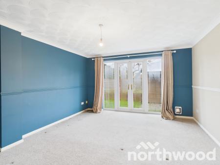 3 bedroom Semi-detached house to let in Royds Road, South Willesborough, Ashford, TN24