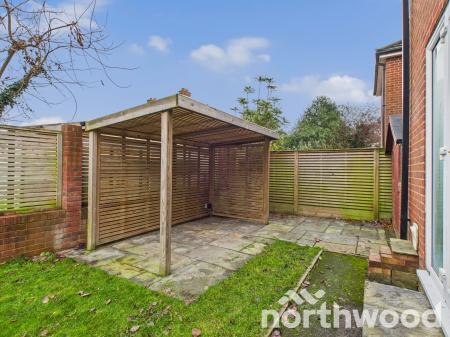 3 bedroom Semi-detached house to let in Royds Road, South Willesborough, Ashford, TN24