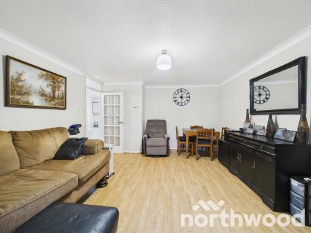 2 bedroom Bungalow for sale in Eggringe, Singleton, Ashford, TN23