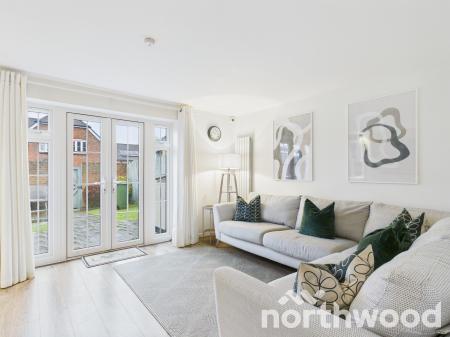 3 bedroom Terraced House for sale in Lodge Close, Singleton, Ashford, TN23