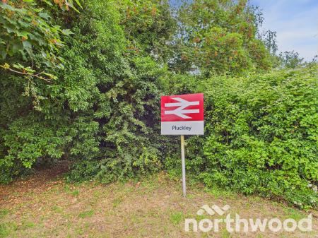 2 bedroom Flat for sale in The Grove, Pluckley, TN27