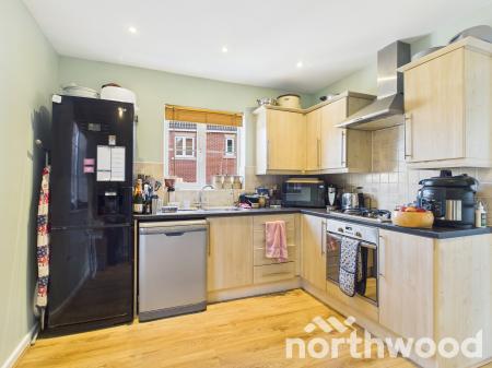 3 bedroom Semi-detached house for sale in Deyley Way, Singleton, Ashford, TN23