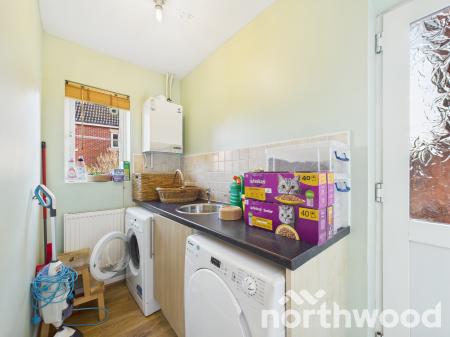 3 bedroom Semi-detached house for sale in Deyley Way, Singleton, Ashford, TN23
