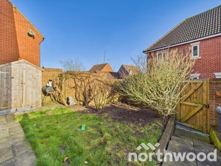 3 bedroom Semi-detached house for sale in Deyley Way, Singleton, Ashford, TN23