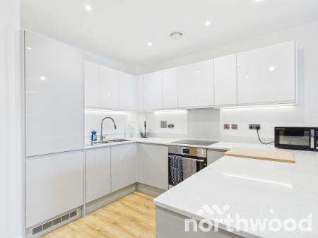 2 bedroom Flat to let in 50 Victoria Road, Victoria Quarter, Ashford, TN23