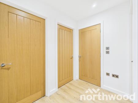 2 bedroom Flat to let in 50 Victoria Road, Victoria Quarter, Ashford, TN23