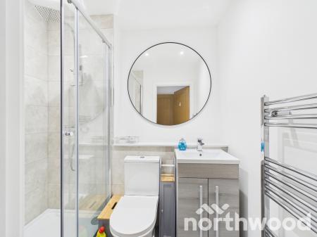 2 bedroom Flat to let in 50 Victoria Road, Victoria Quarter, Ashford, TN23