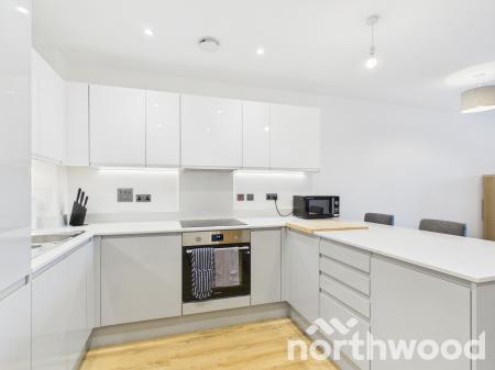 2 bedroom Flat to let in 50 Victoria Road, Victoria Quarter, Ashford, TN23