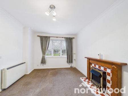 2 bedroom Bungalow for sale in Meridian Court, Singleton, Ashford, TN23