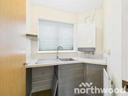 3 bedroom Terraced House to let in Bramling Avenue, Finberry, Ashford, TN25