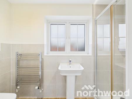 3 bedroom Terraced House to let in Bramling Avenue, Finberry, Ashford, TN25