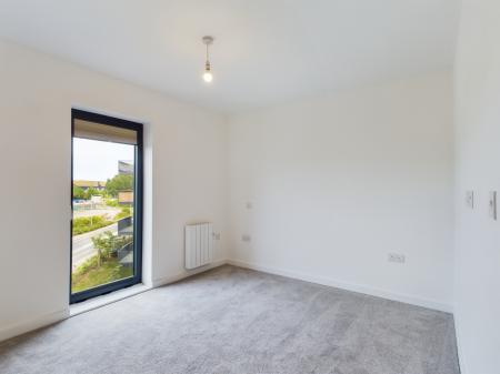 2 bedroom Flat to let in Cantia Place, Ashford, TN23