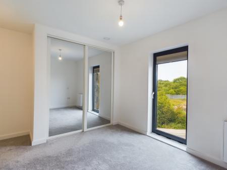 2 bedroom Flat to let in Cantia Place, Ashford, TN23