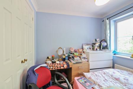 3 bedroom Detached house to let in Albert Reed Gardens, Tovil, Maidstone, ME15