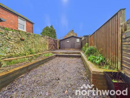 2 bedroom End of terrace house for sale in Godinton Road, Town Centre, Ashford, TN23