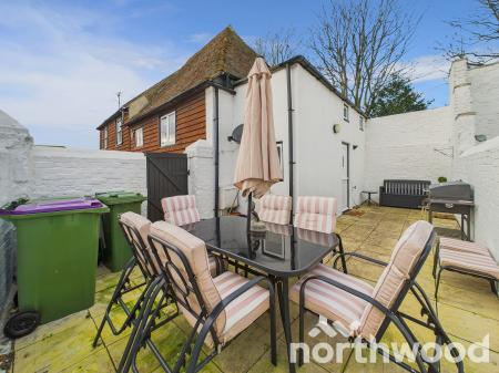 3 bedroom Character Property for sale in 1 Coronation Square, Romney Marsh, Lydd, TN29