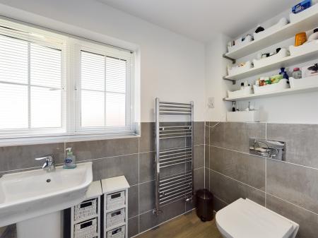 3 bedroom Detached house to let in Augustine Drive, Finberry, Ashford, TN25