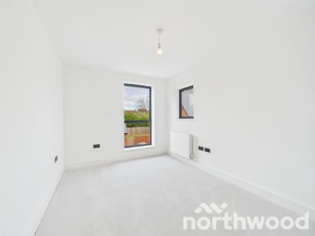 5 bedroom Detached house for sale in Meadow Farm, Great Chart, Ashford, TN23