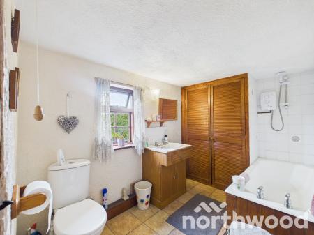 2 bedroom Terraced House for sale in North Street, Sutton Valence, ME17