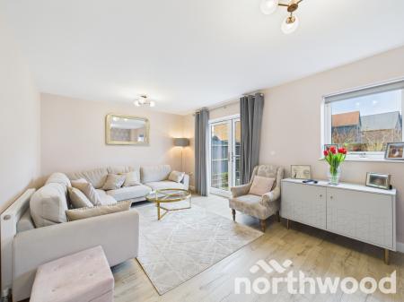 3 bedroom House for sale in Darter Row, Conningbrook Lakes, Ashford, TN24