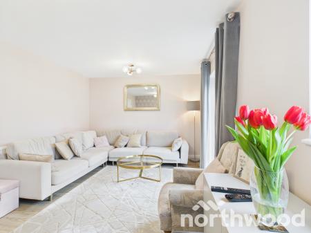 3 bedroom House for sale in Darter Row, Conningbrook Lakes, Ashford, TN24