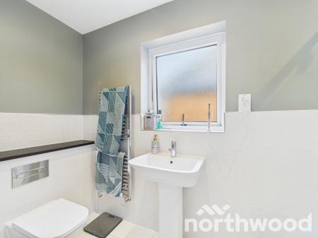 3 bedroom House for sale in Darter Row, Conningbrook Lakes, Ashford, TN24