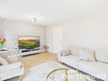 3 bedroom House for sale in Darter Row, Conningbrook Lakes, Ashford, TN24