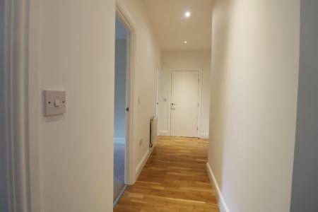 2 bedroom Flat to let in Park Street, Ashford, TN24