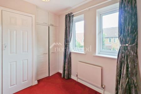 2 bedroom Terraced House to let in Heron Walk, Singleton, Ashford, TN23