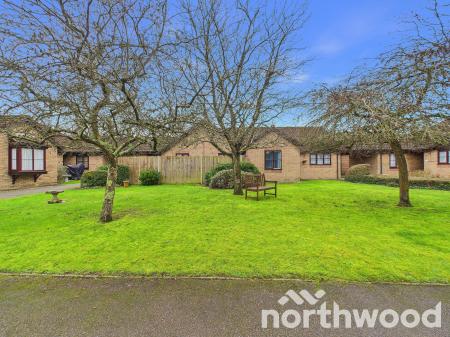 2 bedroom Terraced bungalow for sale in Meridian Court, Singleton, Ashford, TN23