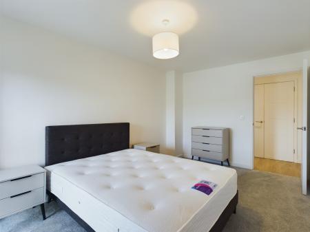 2 bedroom Flat to let in Hampton Place, Ashford, TN23