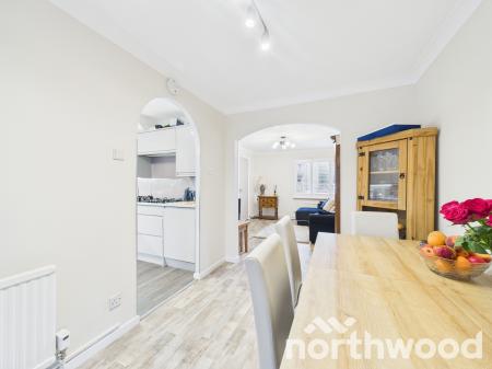 3 bedroom Semi-detached house for sale in Grasslands, Singleton, Ashford, TN23