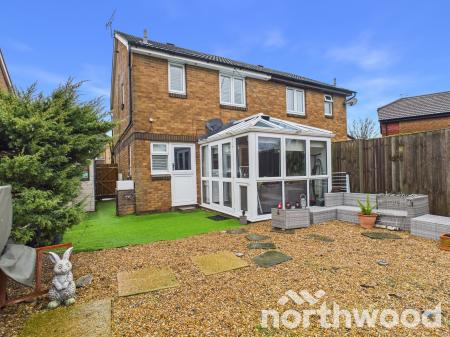 3 bedroom Semi-detached house for sale in Grasslands, Singleton, Ashford, TN23