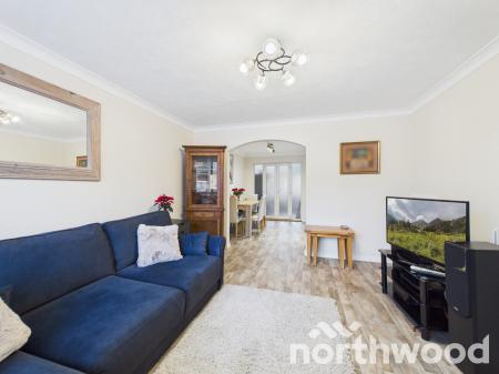 3 bedroom Semi-detached house for sale in Grasslands, Singleton, Ashford, TN23