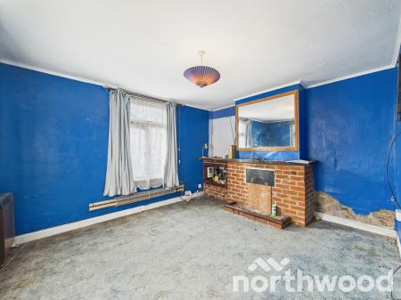 3 bedroom Terraced House for sale in Canterbury Road, Willesborough, Ashford, TN24