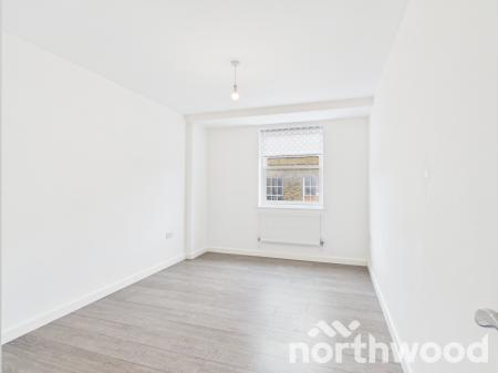 1 bedroom Flat to let in North Street, Town Centre, Ashford, TN24