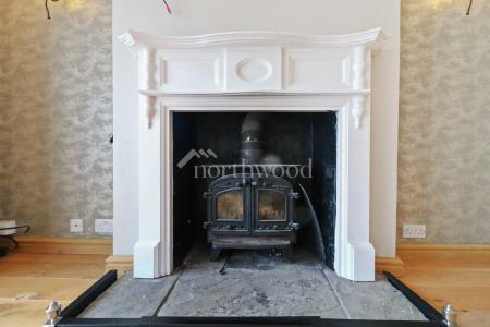 5 bedroom Detached house for sale in Swan Lane, Sellindge, TN25