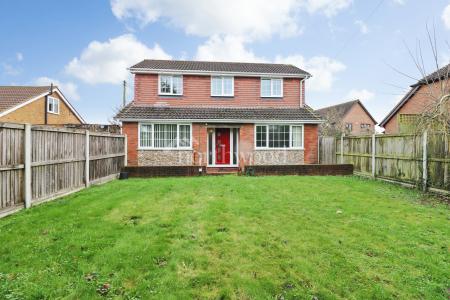 Swan Lane, Sellindge, TN25