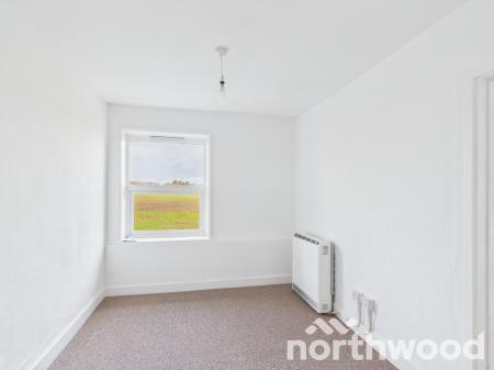 3 bedroom Flat to let in Canterbury Road, Boughton Aluph, TN25