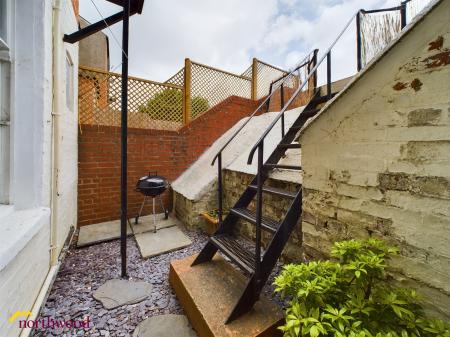 1 bedroom Flat for sale in 13 Calthorpe Road, Banbury, OX16