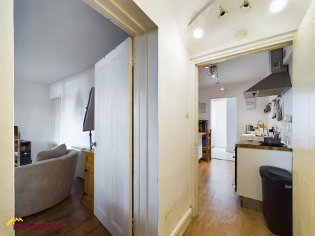 1 bedroom Flat for sale in 13 Calthorpe Road, Banbury, OX16