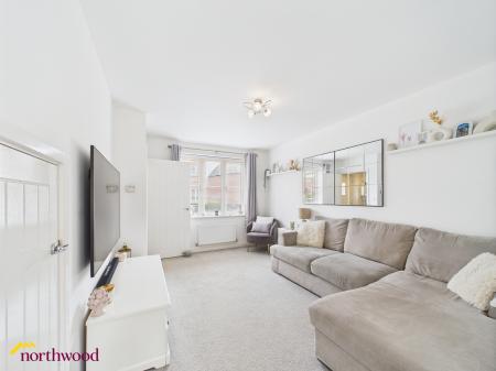 2 bedroom Semi-detached house for sale in Bailey Road, Banbury, OX16