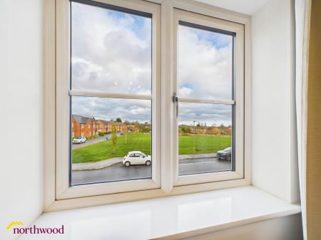 2 bedroom End of terrace house for sale in Bailey Road, Banbury, OX16